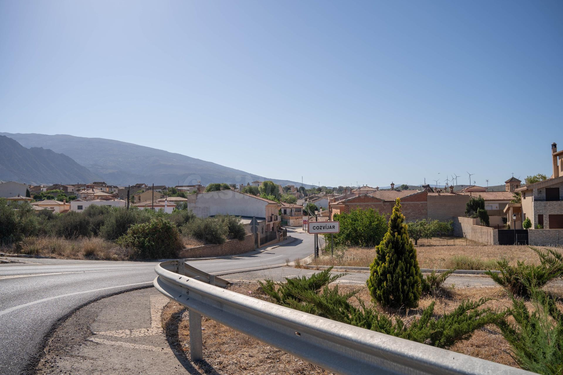 FANTÁSTICO TERRENO URBANO PARA HACERTE LA CASA DE TUS SUEÑOS