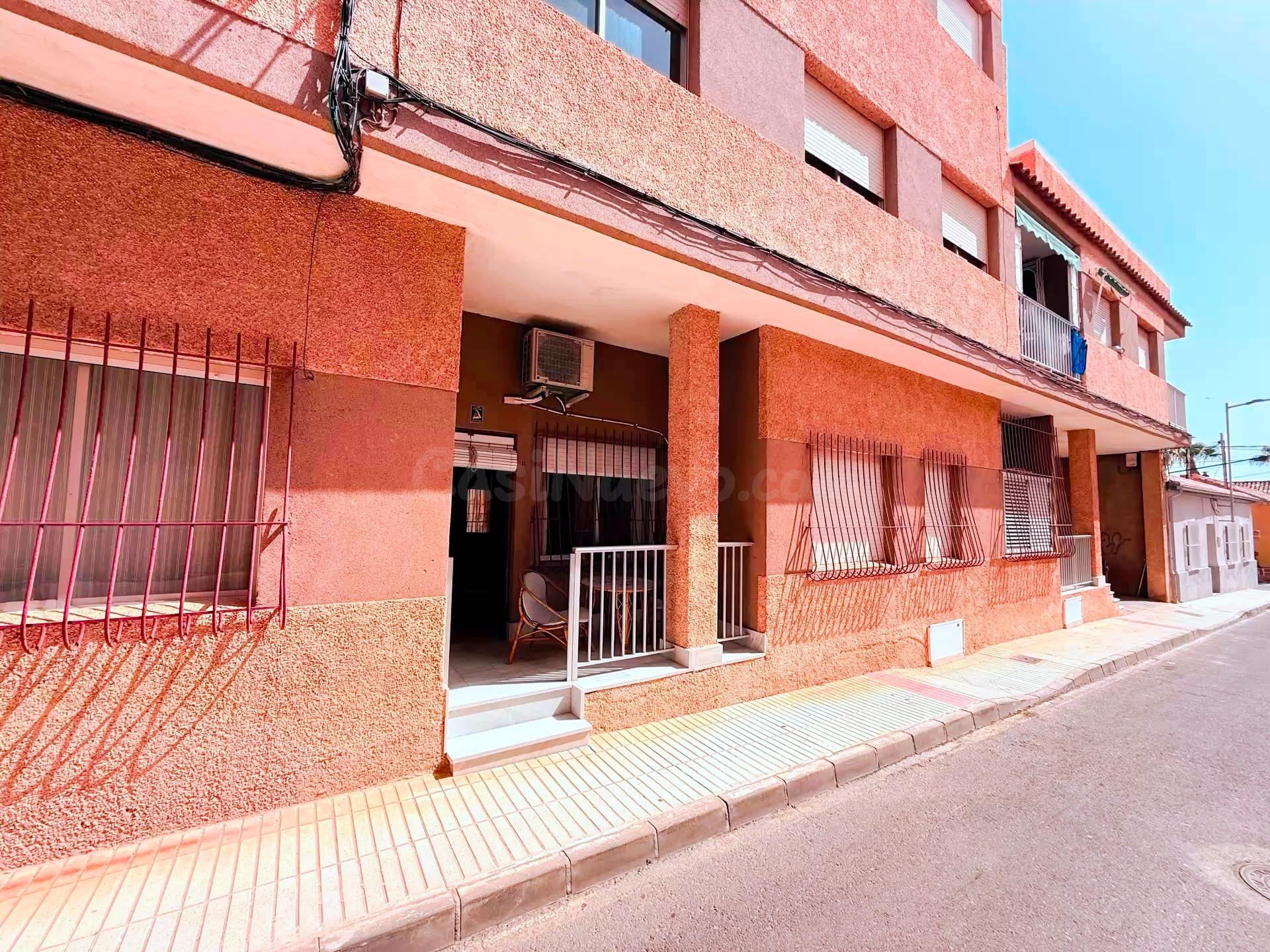 Encantadora Vivienda Cerca de la Playa en Los Alcázares