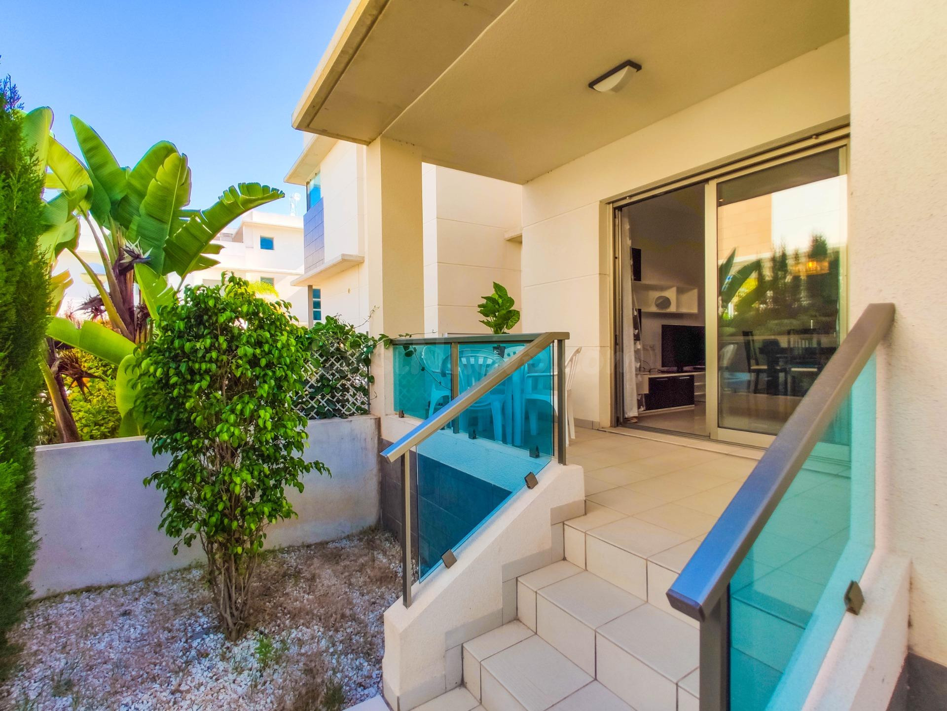 Apartamento con jardin en Gran Sol - foto 4