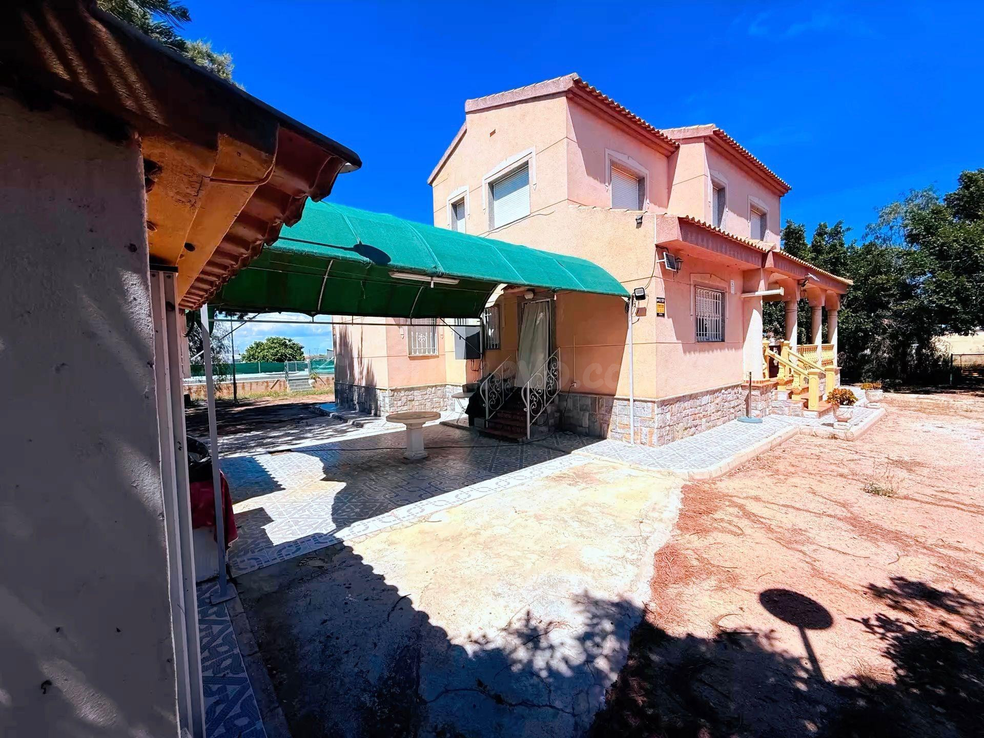 Exclusiva Finca Rústica con Piscina en Los Alcázares - foto 3