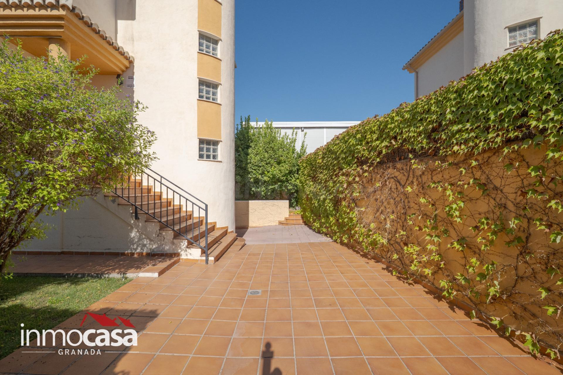 ESPECTACULAR CHALET EN URBANIZACION FONSECA!! - foto 5