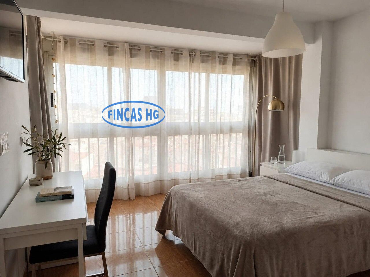 Vivienda muy amplia y luminosa situada en el barrio de San B - foto 3