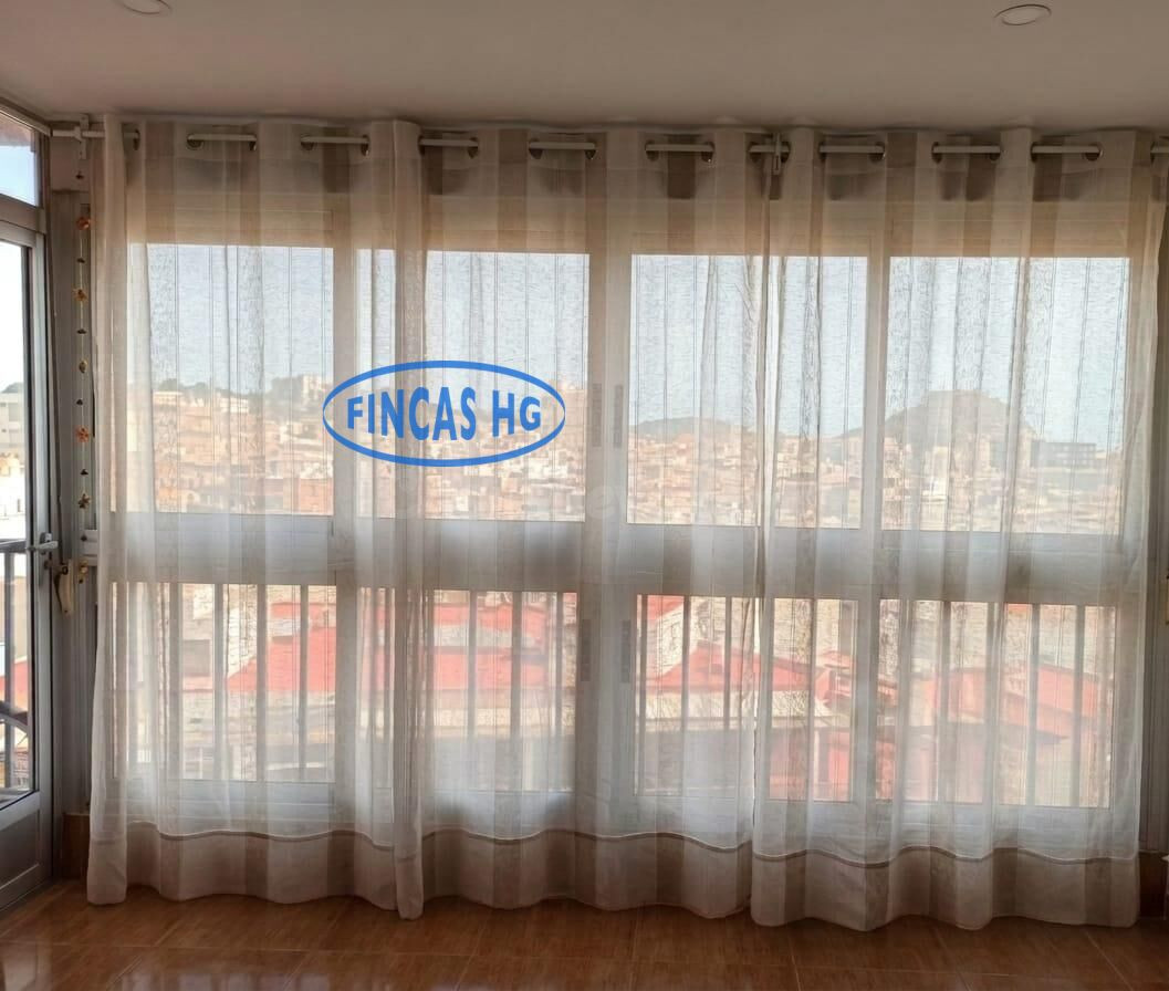 Vivienda muy amplia y luminosa situada en el barrio de San B - foto 4
