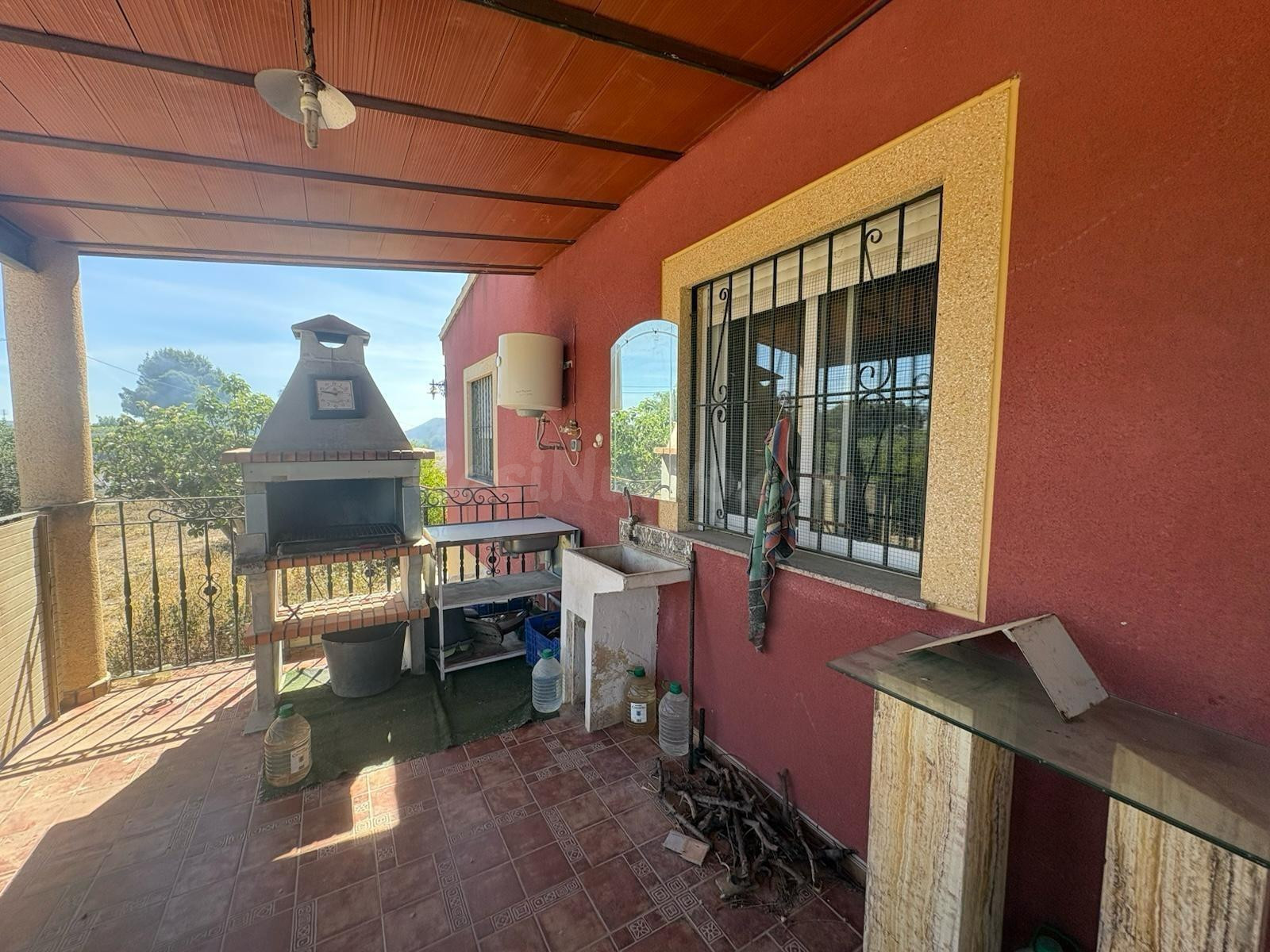 Casa terrera lista para entrar a vivir en Mula