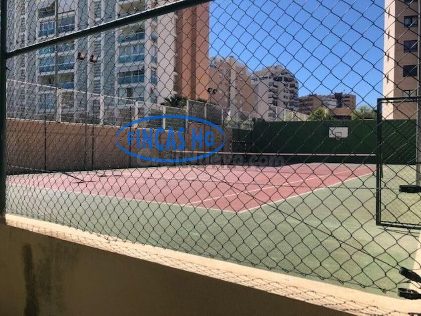 Vistahermosa- urbanización completa y plaza de garaje - foto 2