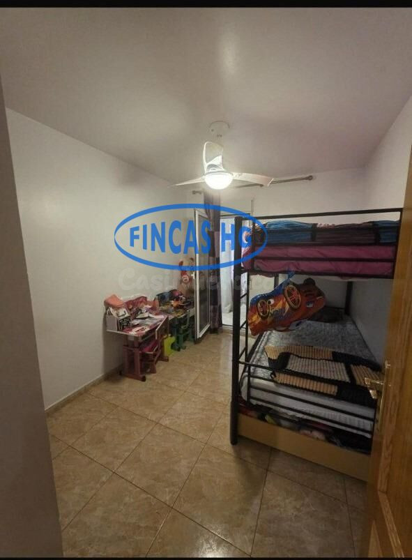 Vivienda en buen estado a 5 minutos de la Plaza América - foto 4