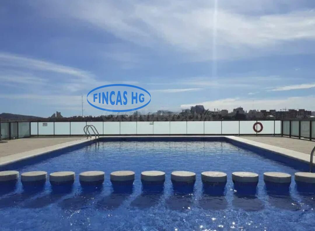 Excelente piso con piscina y garaje en Vistahermosa - foto 2