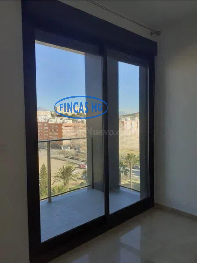 Excelente piso con piscina y garaje en Vistahermosa - foto 4