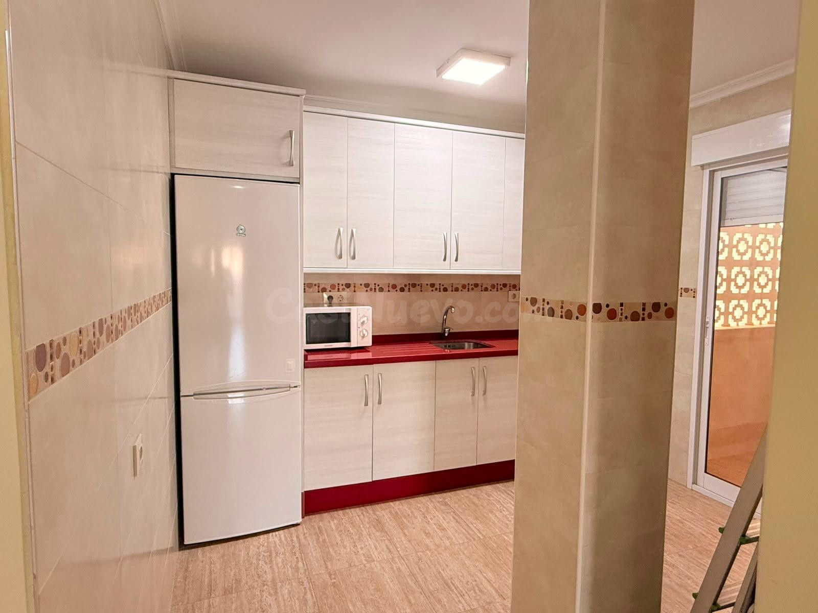 VIVIENDA EN LOS ALCÁZARES DE TRES DORMITORIOS DISPONIBLE A P - foto 3