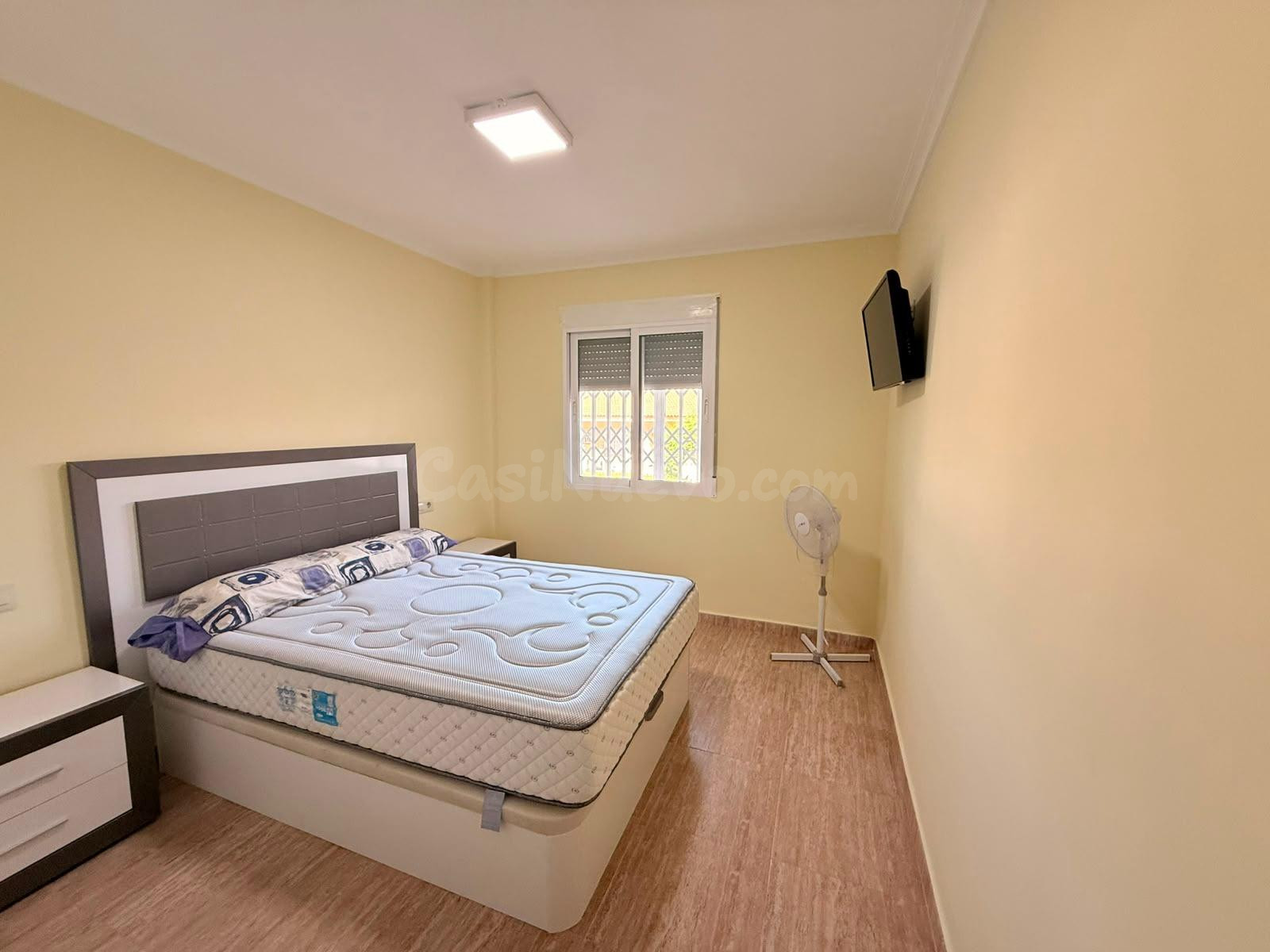 VIVIENDA EN LOS ALCÁZARES DE TRES DORMITORIOS DISPONIBLE A P - foto 4