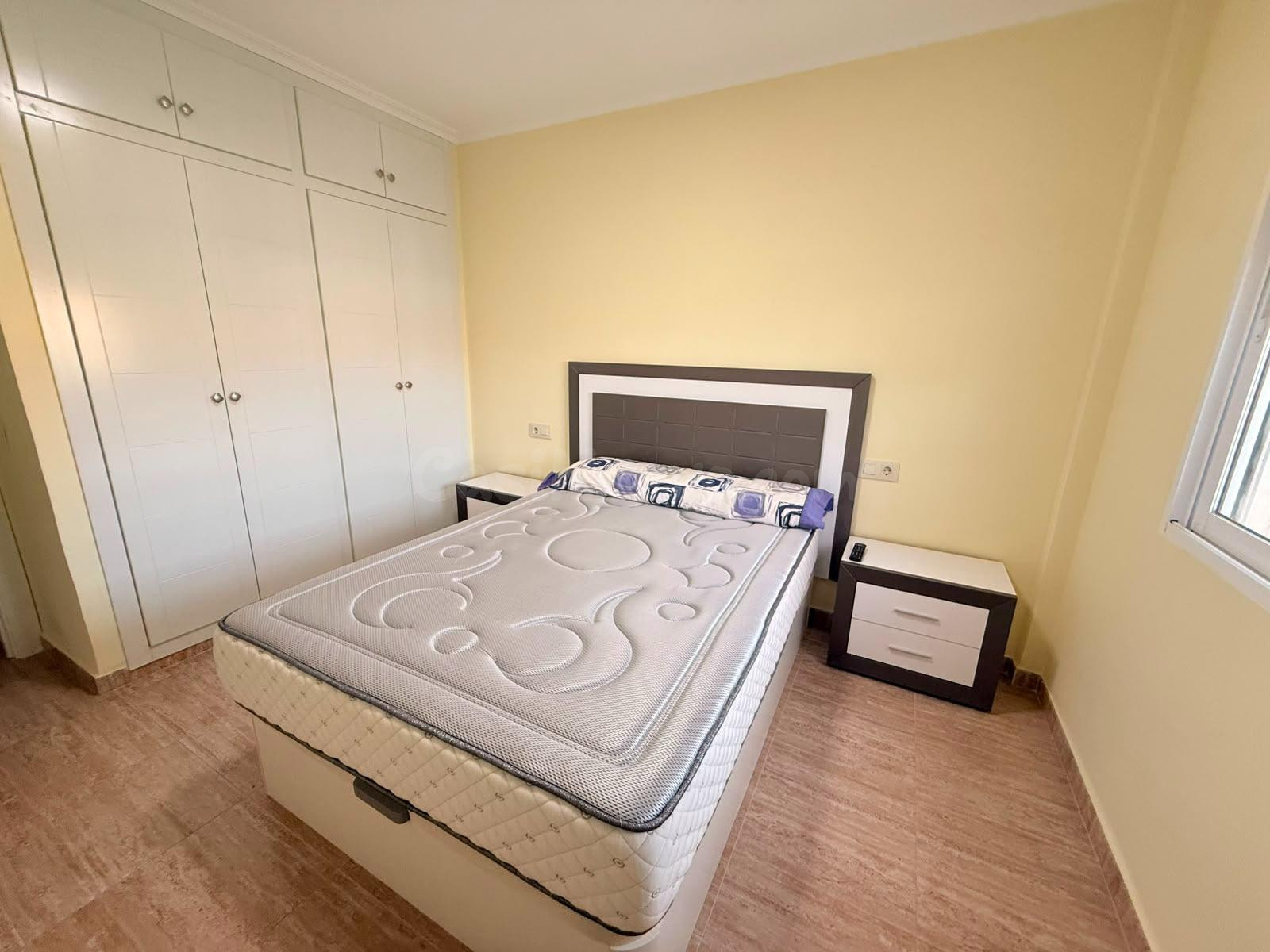 VIVIENDA EN LOS ALCÁZARES DE TRES DORMITORIOS DISPONIBLE A P - foto 5