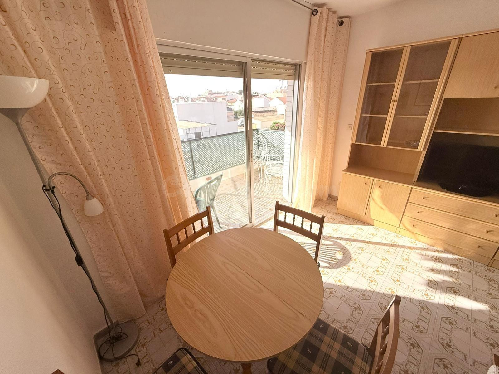Piso en venta en San Pedro del Pinatar, muy cerca de la play - foto 2