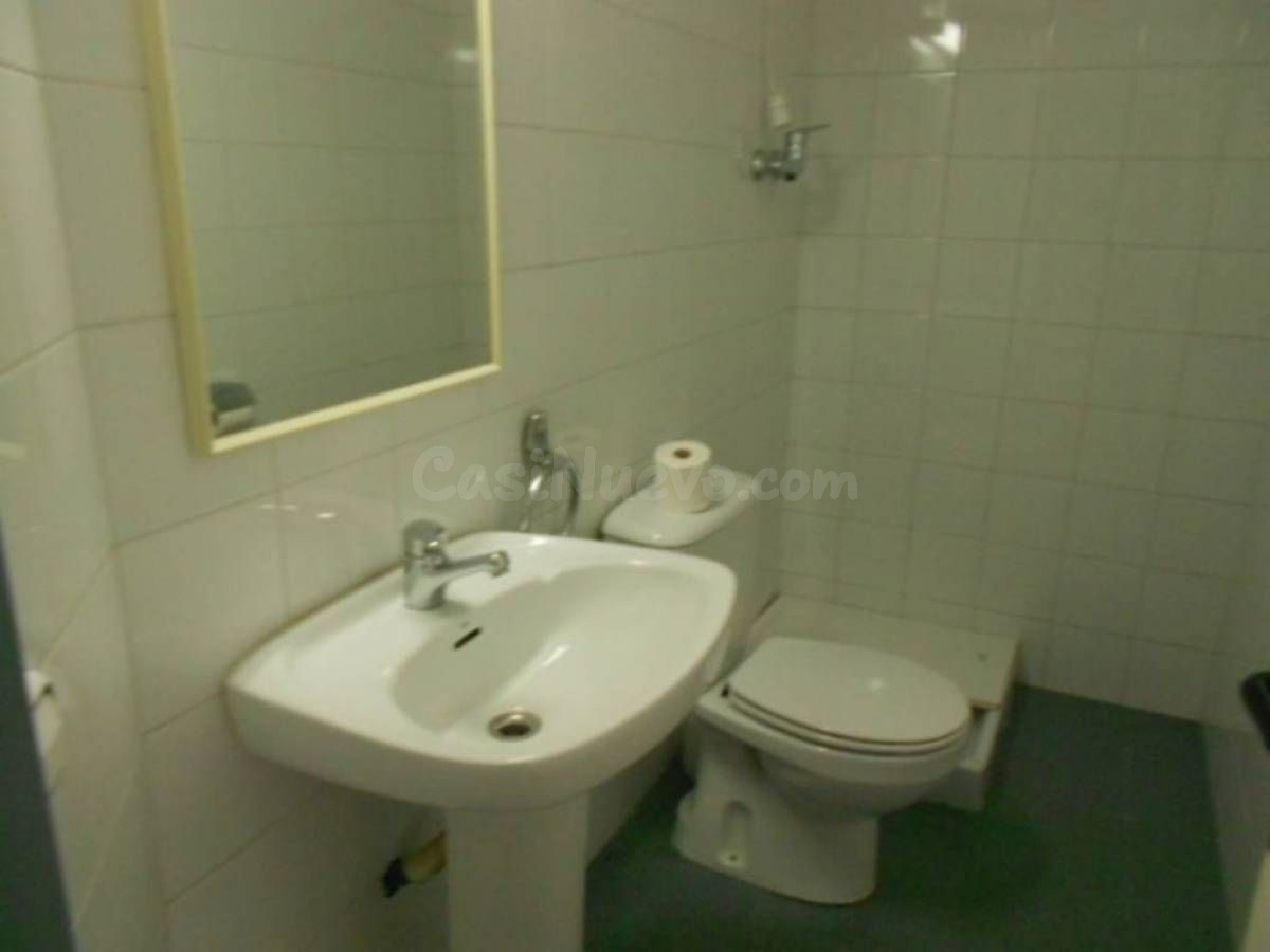 CASA CON LOCAL EN VENTA - foto 5