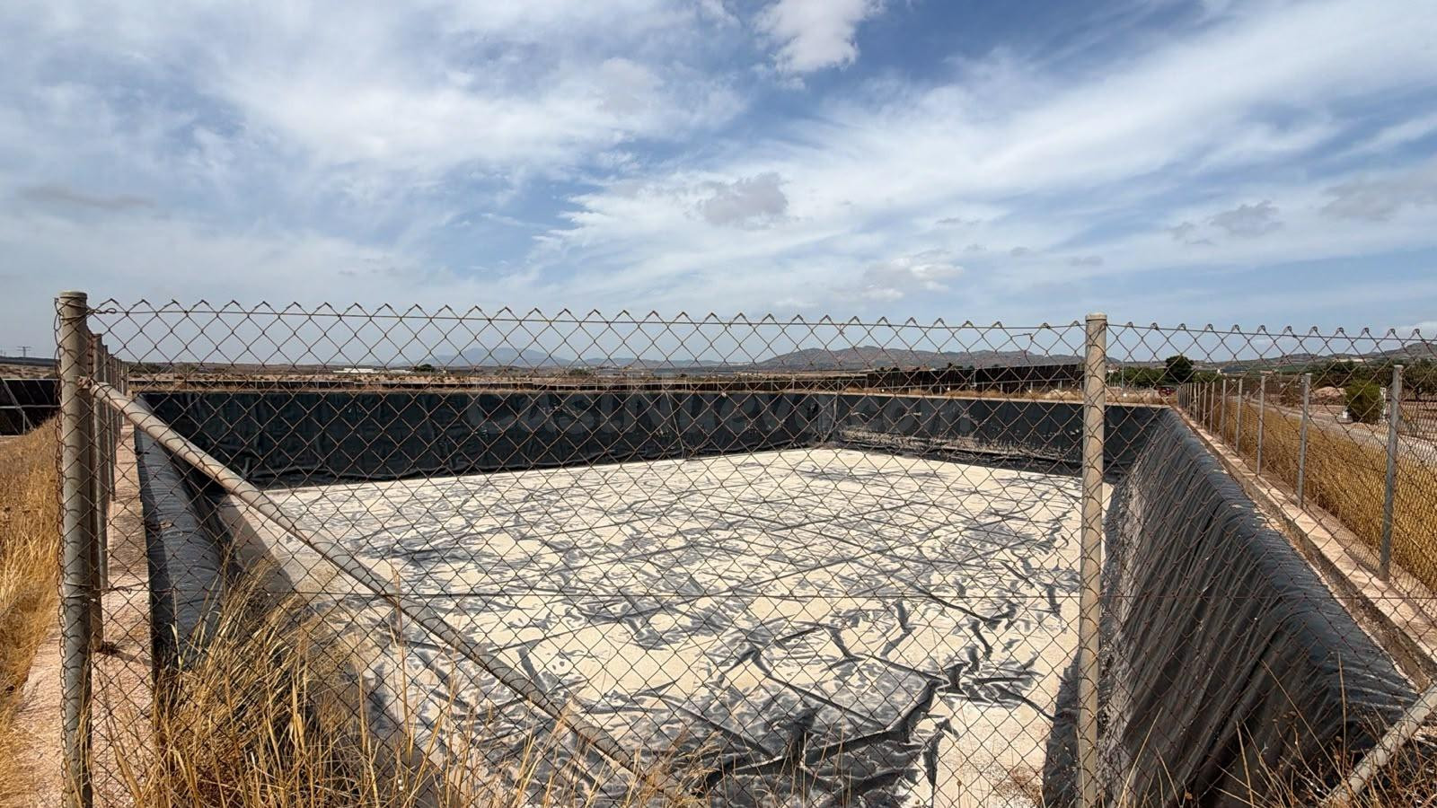 ¡GRAN OPORTUNIDAD DE INVERSIÓN! TERRENO ARRENDADO 30 AÑOS CO - foto 3