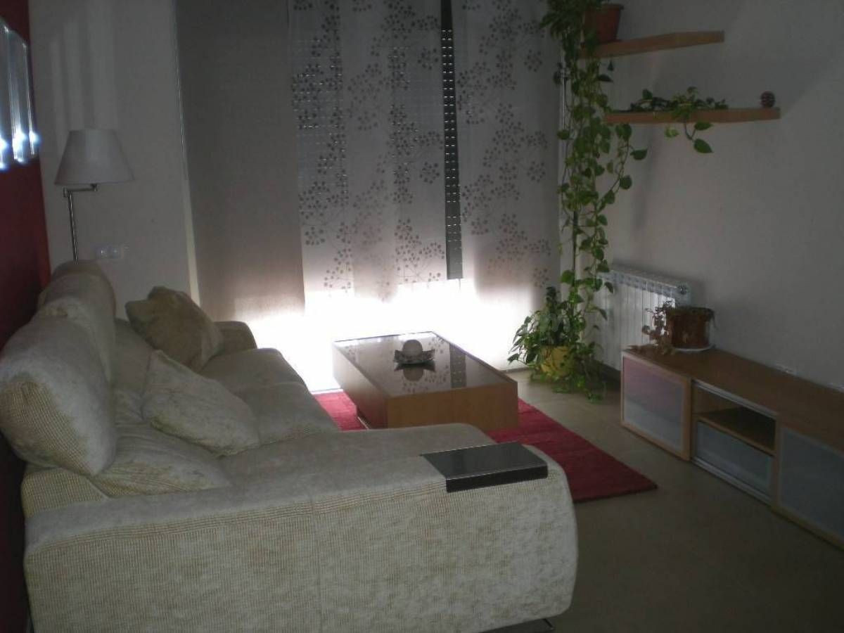 PISO SEMINUEVO EN VENTA - foto 4
