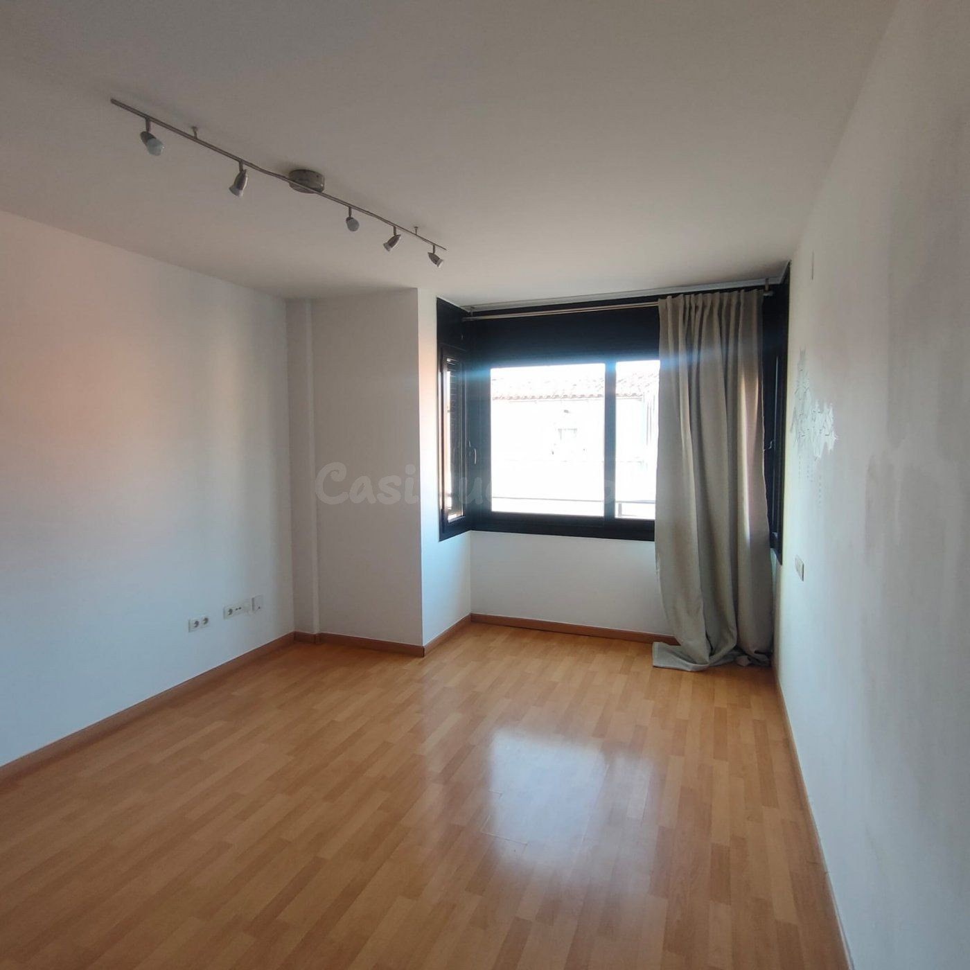 DUPLEX CON PARQUING EN VENTA - foto 4