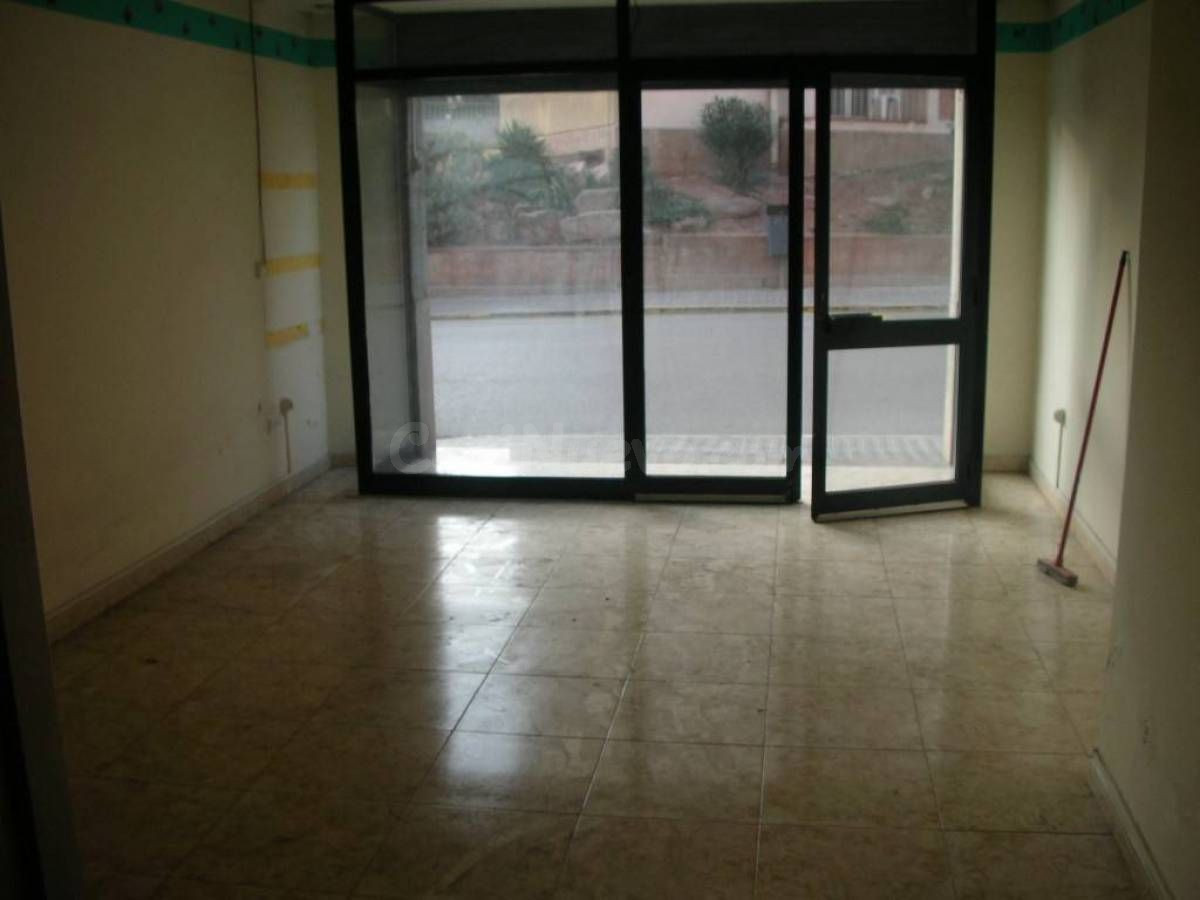 LOCAL COMERCIAL EN VENTA