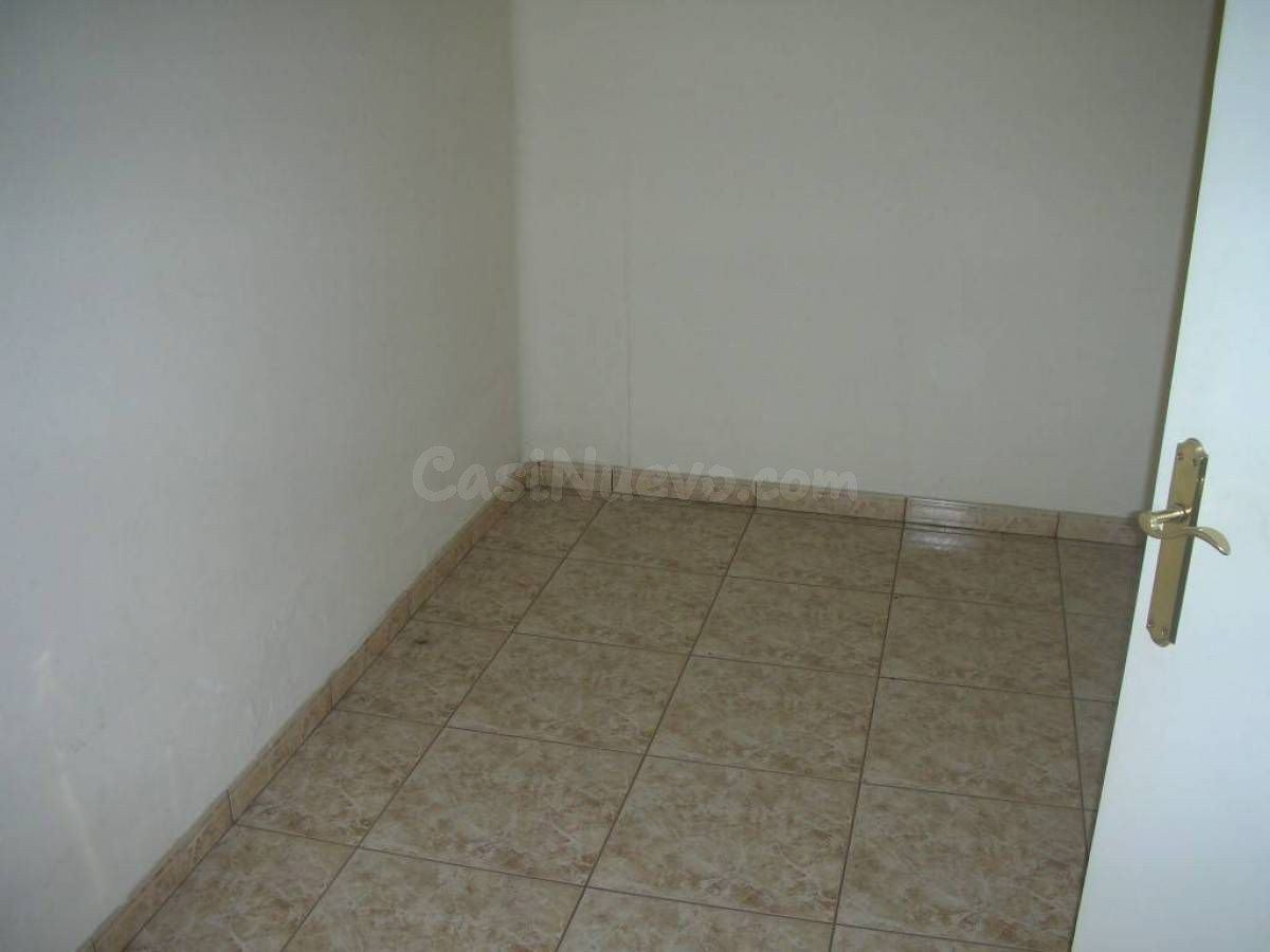 LOCAL COMERCIAL EN VENTA - foto 2