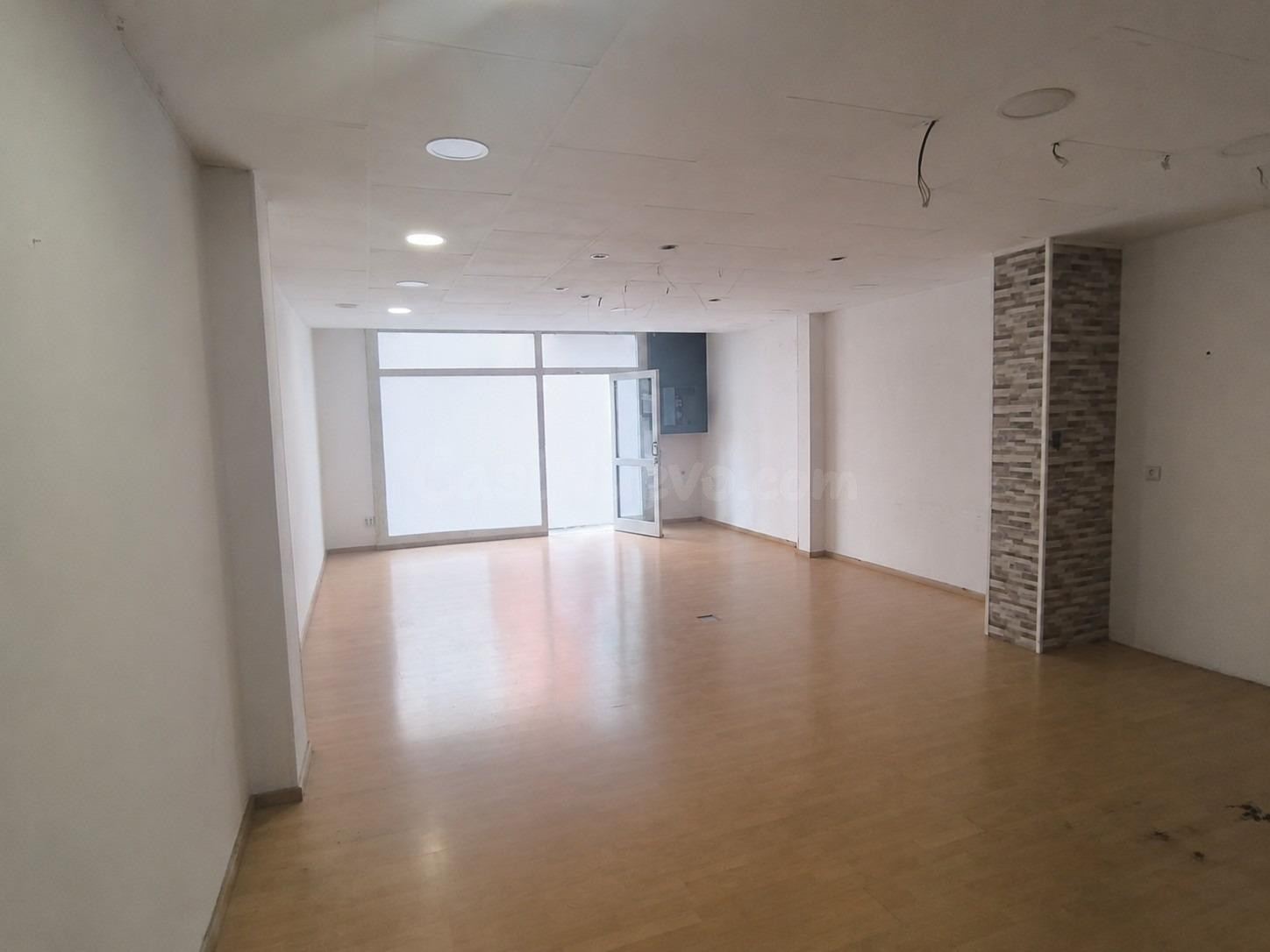 LOCAL COMERCIAL EN ALQUILER