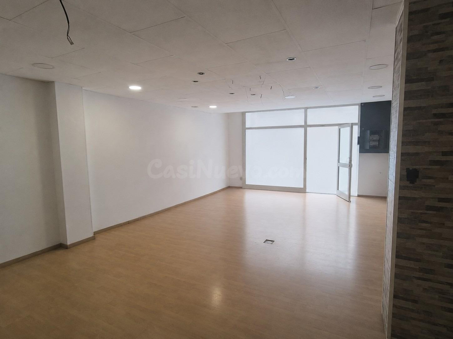 LOCAL COMERCIAL EN ALQUILER - foto 2