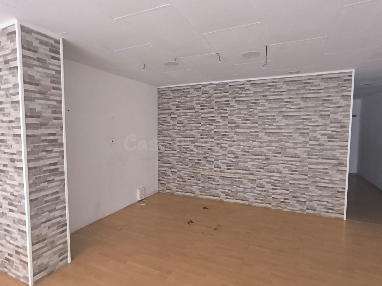 LOCAL COMERCIAL EN ALQUILER - foto 5