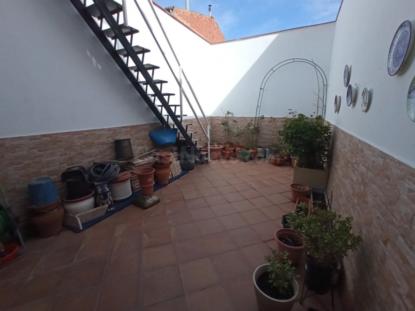 CASA DE VENTA CON 2 TERRAZAS Y GARAJE 35M2