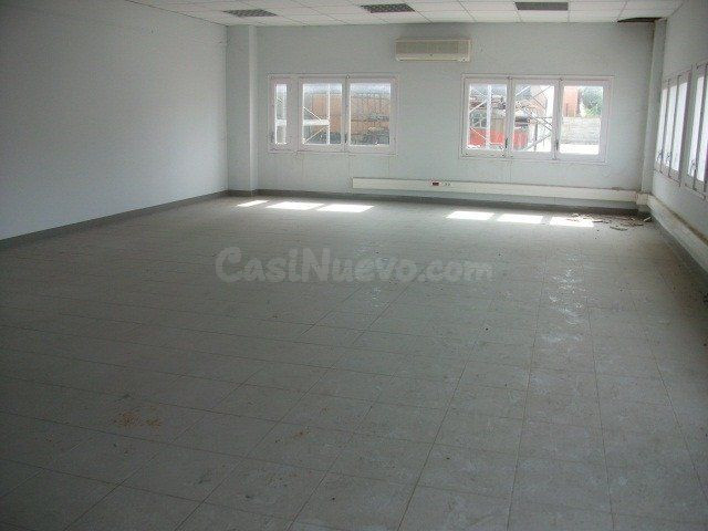NAVE EN VENTA - foto 2