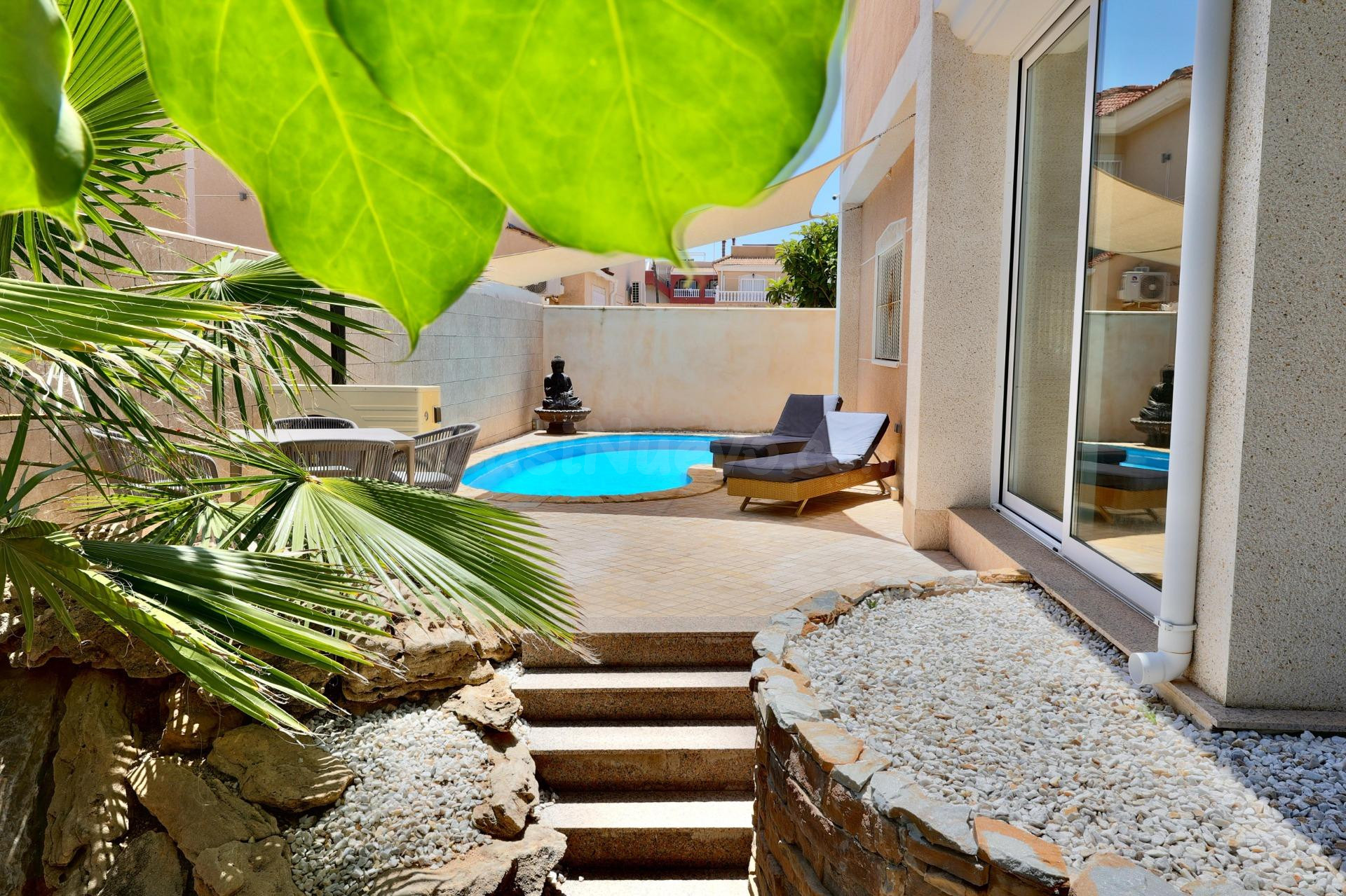 VILLA DE ENSUEÑO EN LOS ALCÁZARES
