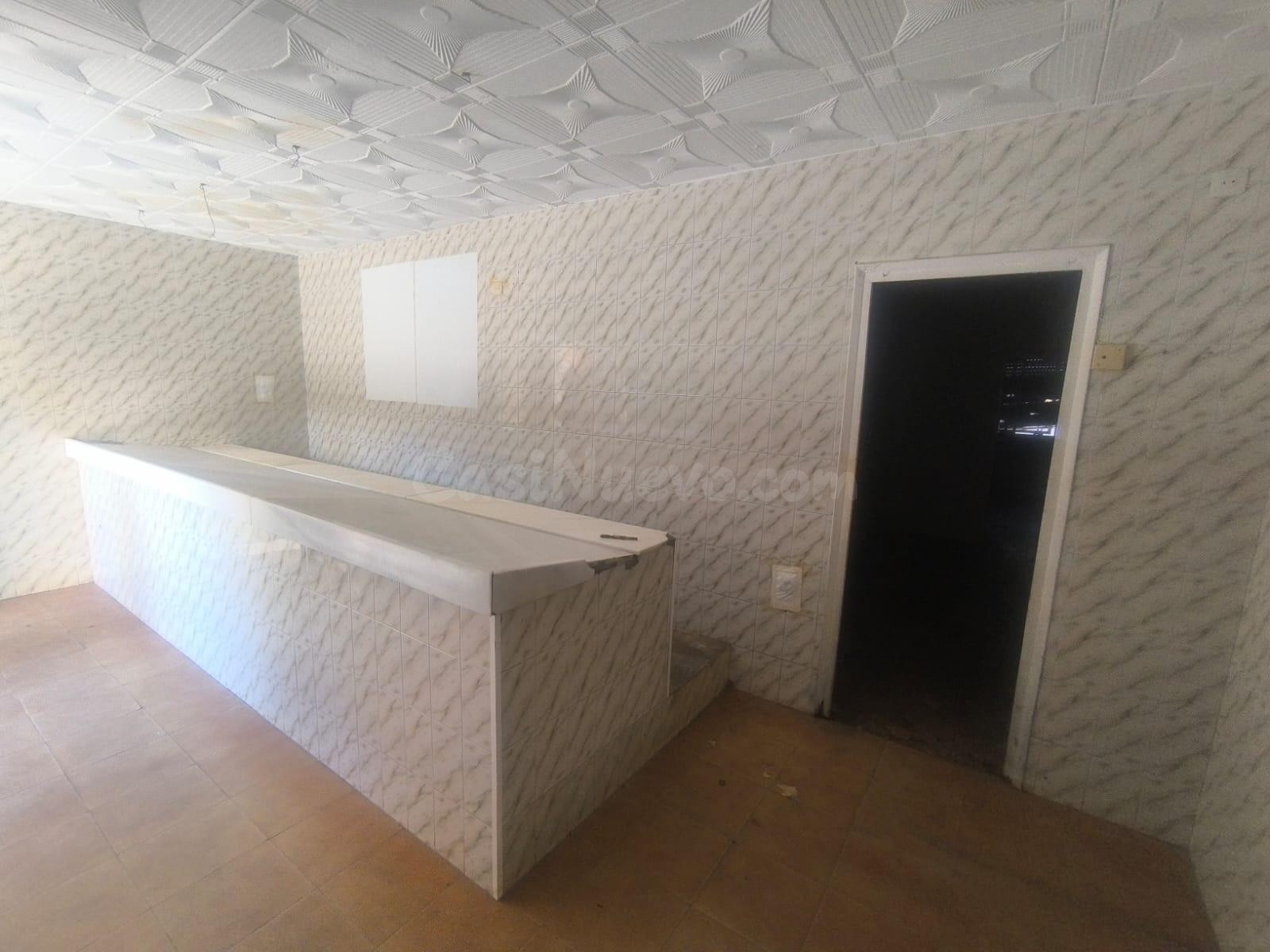 LOCAL COMERCIAL EN VENTA - foto 2