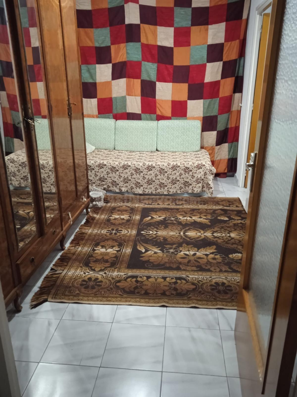 EDIFICIO EN VENTA CON 4 VIVIENDAS Y 1 LOCAL - foto 4