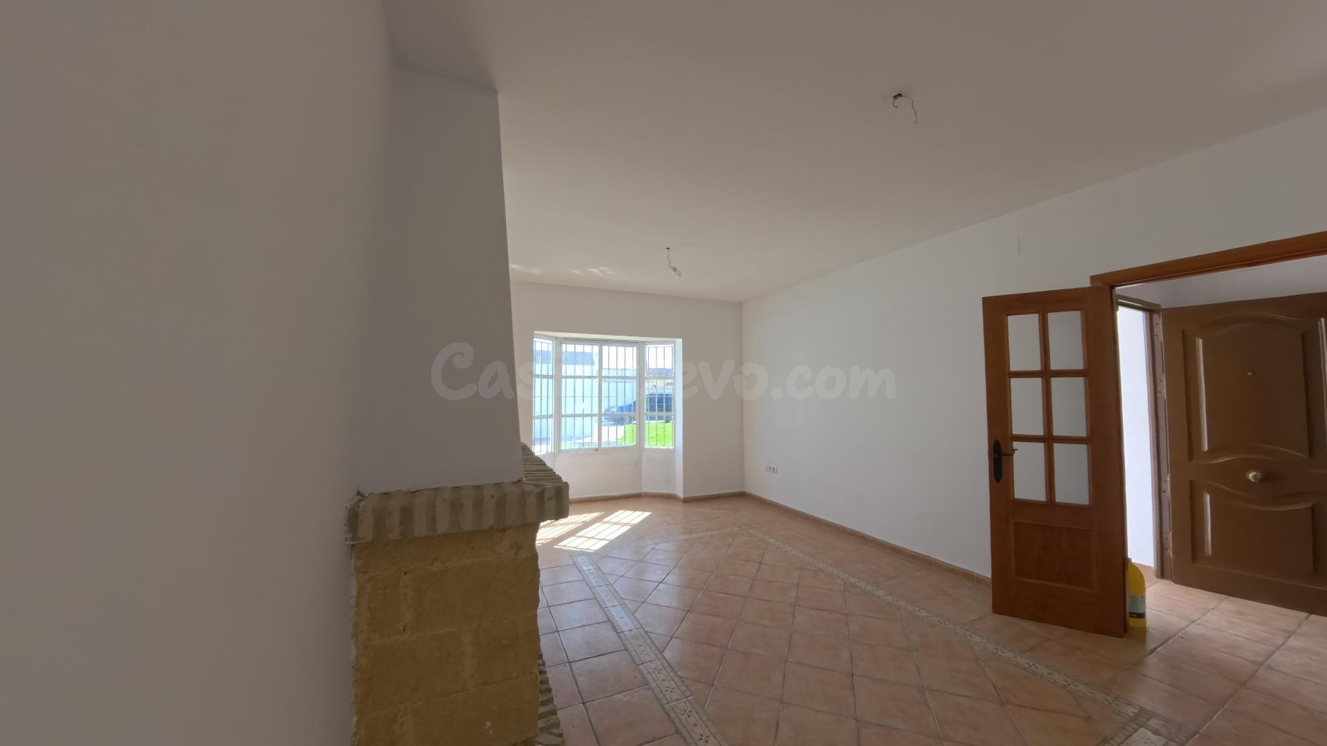 Chalet independiente con gran parcela en una de las zonas má - foto 3