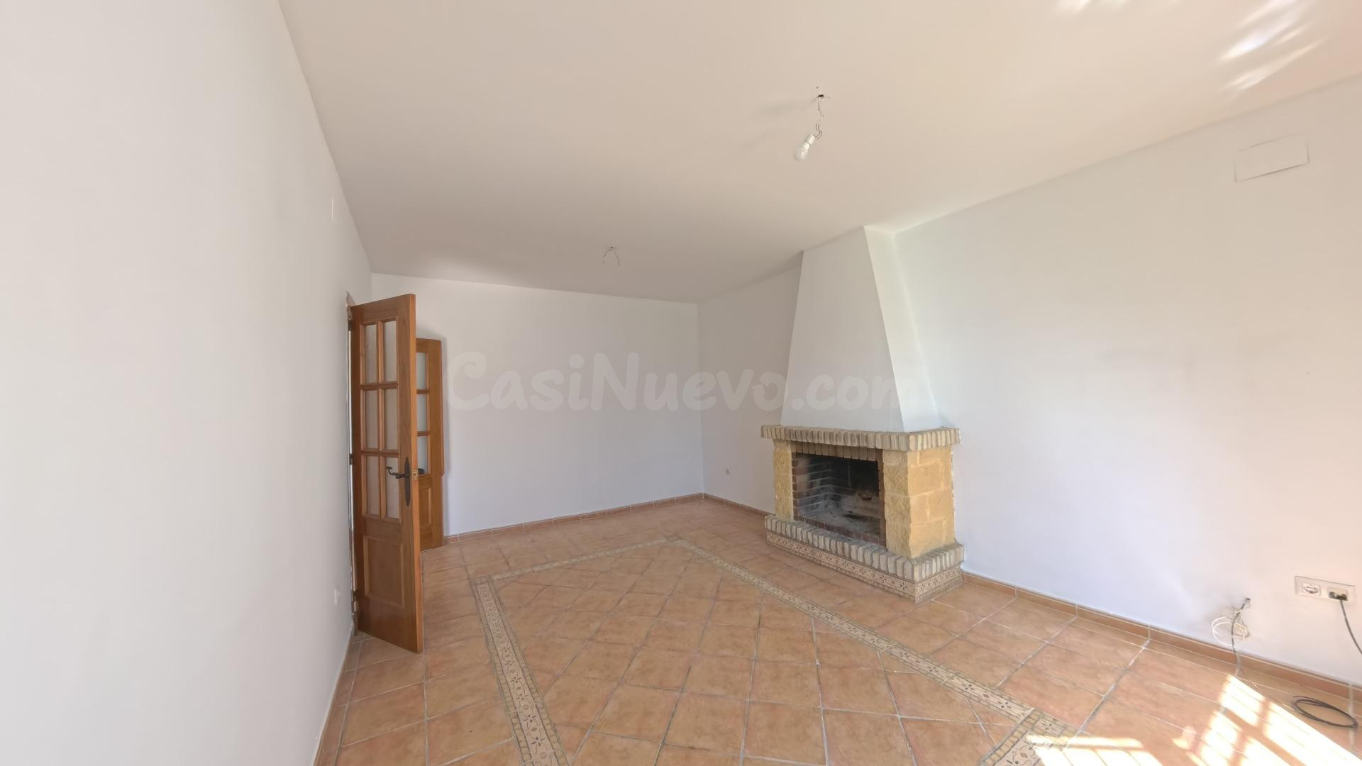Chalet independiente con gran parcela en una de las zonas má - foto 4