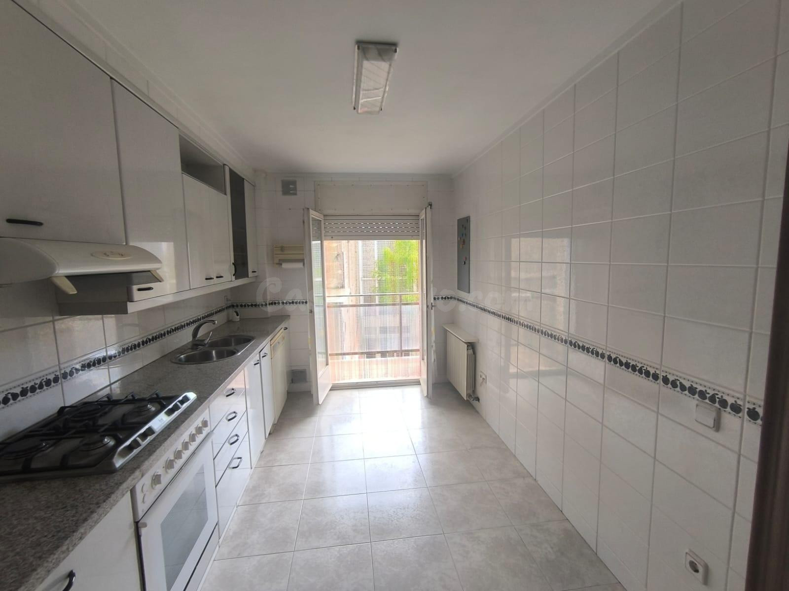 PISO EN VENTA CON PARQUING Y TRASTERO OPCIONAL