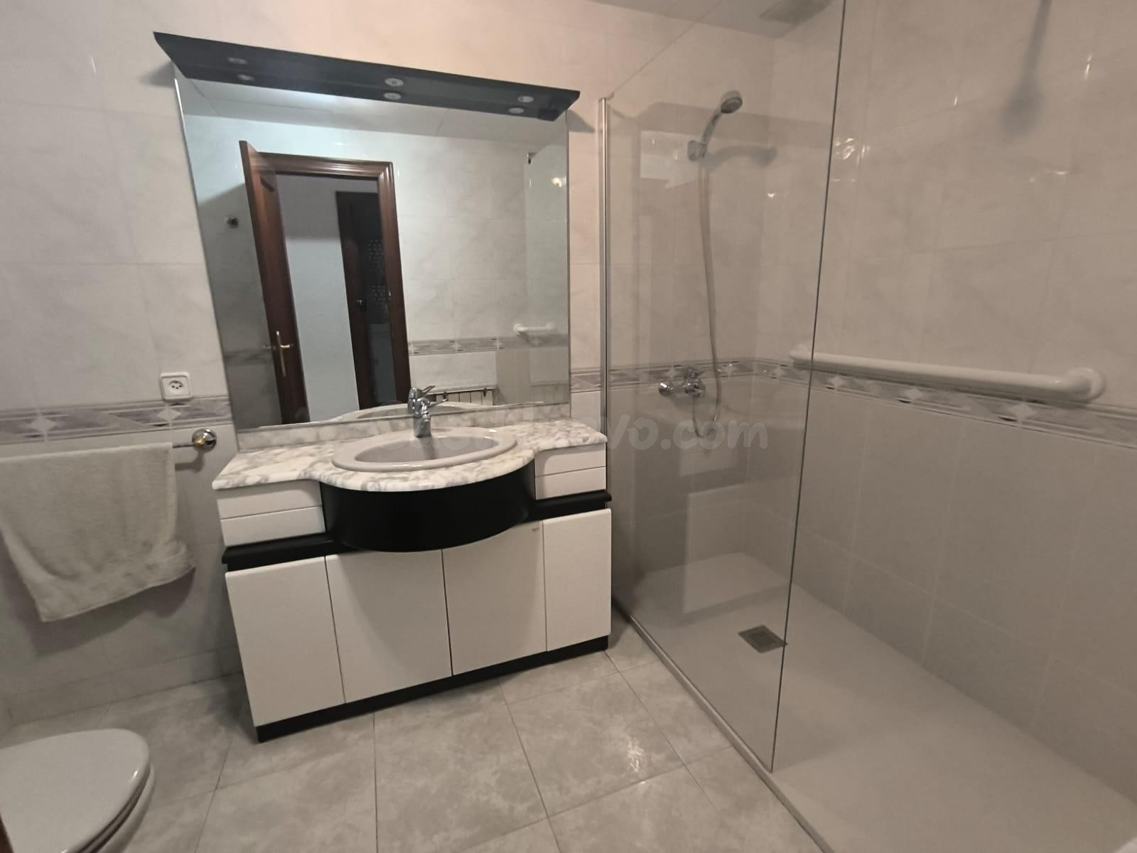 PISO EN VENTA CON PARQUING Y TRASTERO OPCIONAL - foto 5