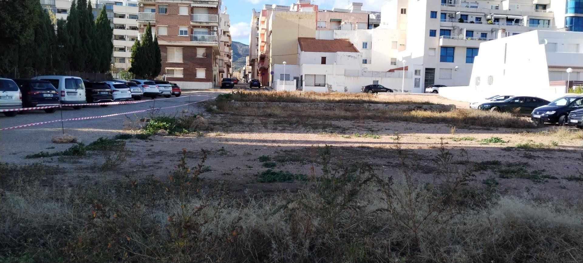 Venta de solares urbanos de 500 m2 en segunda linea de mar - foto 4