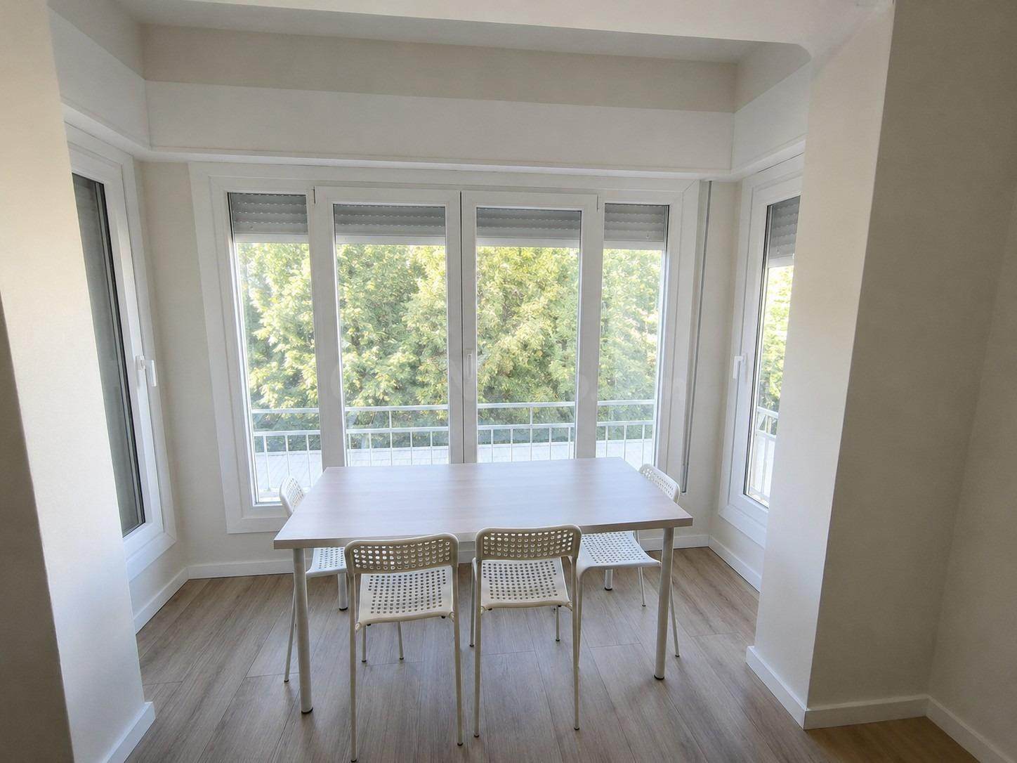 PISO AMUEBLADO EN VENTA - foto 2