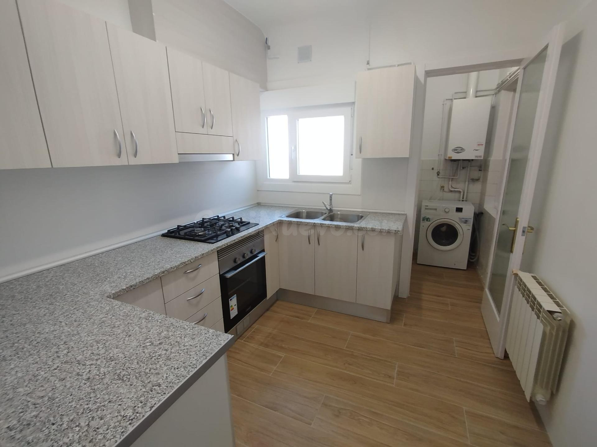 PISO EN VENTA CON TRASTERO - foto 2