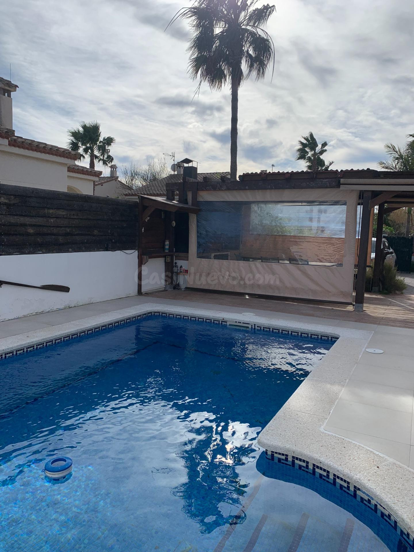 Fantastico chalet con piscina a 1km de la playa - foto 2