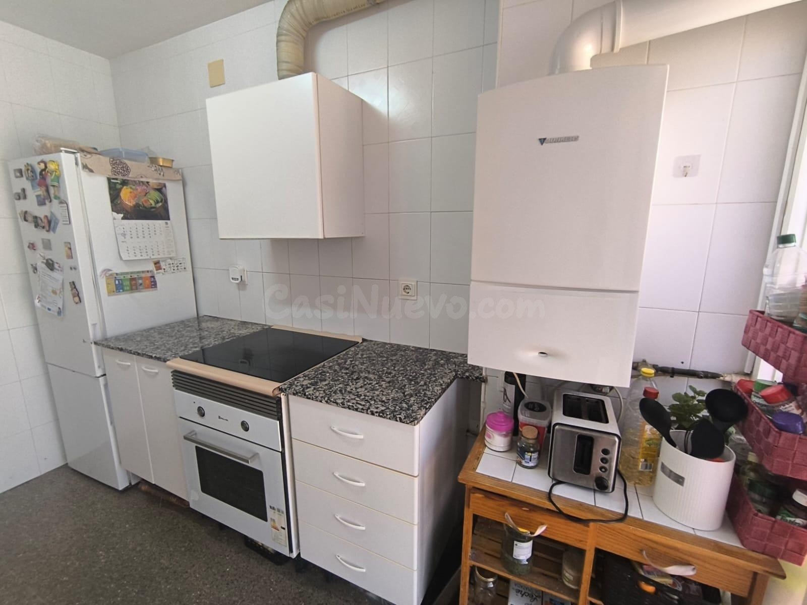 PISO ADAPTADO PARA MINUSVALIDOS CON PARQUING Y TRASTERO - foto 4