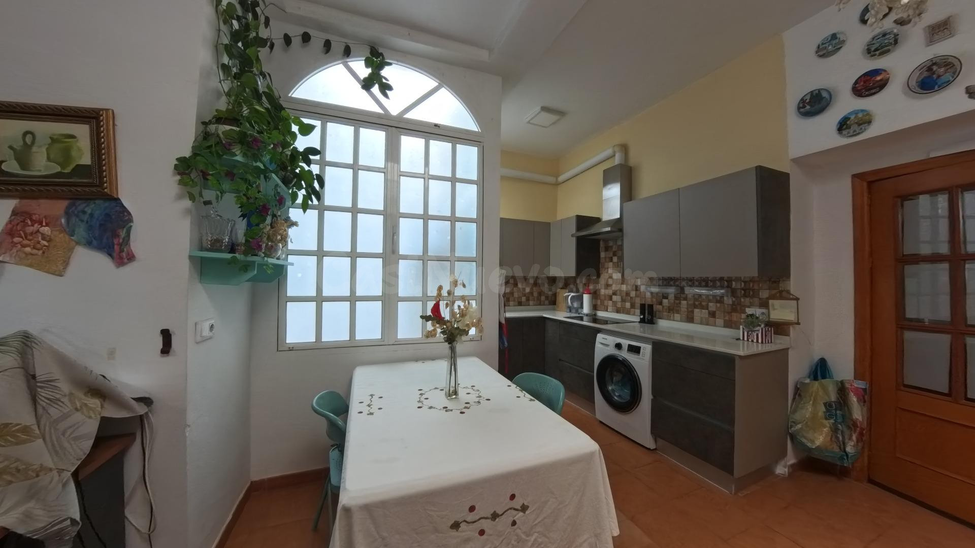 ¡Oportunidad! Vivienda de 158 m2 con azotea privada en pleno - foto 3