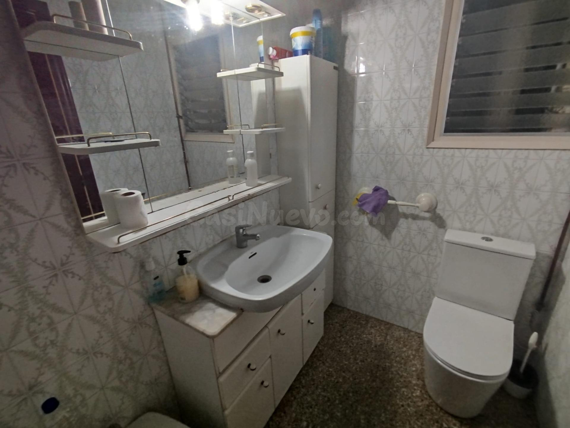 PISO CON PARQUING Y TRASTERO EN VENTA - foto 5