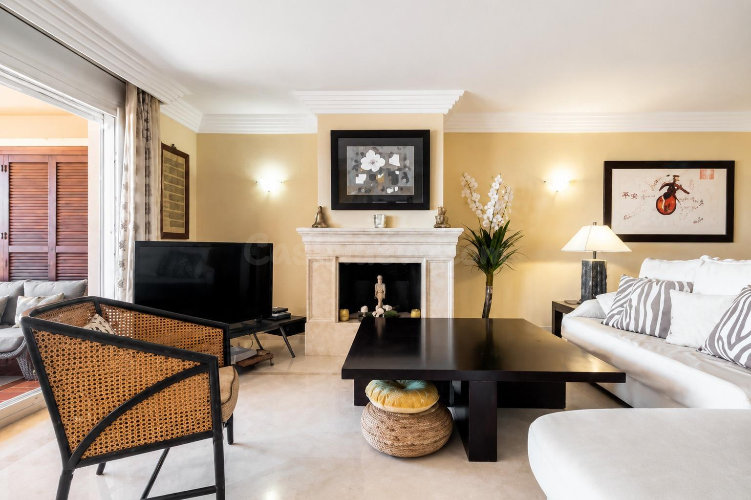 Exclusivo apartamento de lujo con vistas al mar en Marbella - foto 4