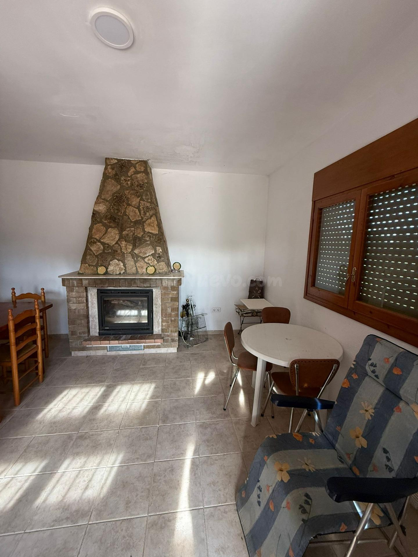 Finca rústica con caseta, en un entorno natural privilegiado - foto 3