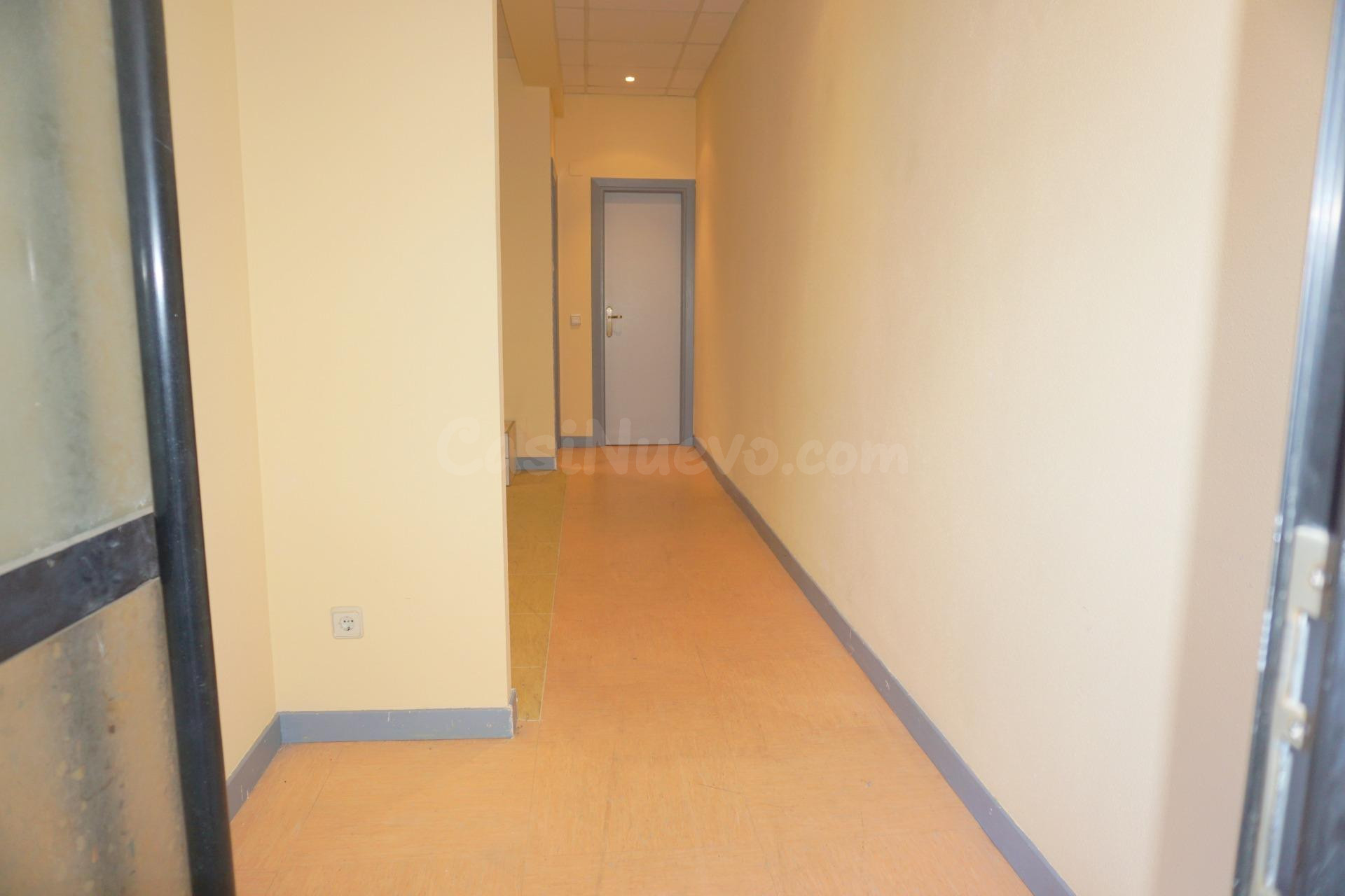 LOCAL EN VENTA EN PLAZA PEPE UBIS - JUDIMENDI - VITORIA - GA - foto 4