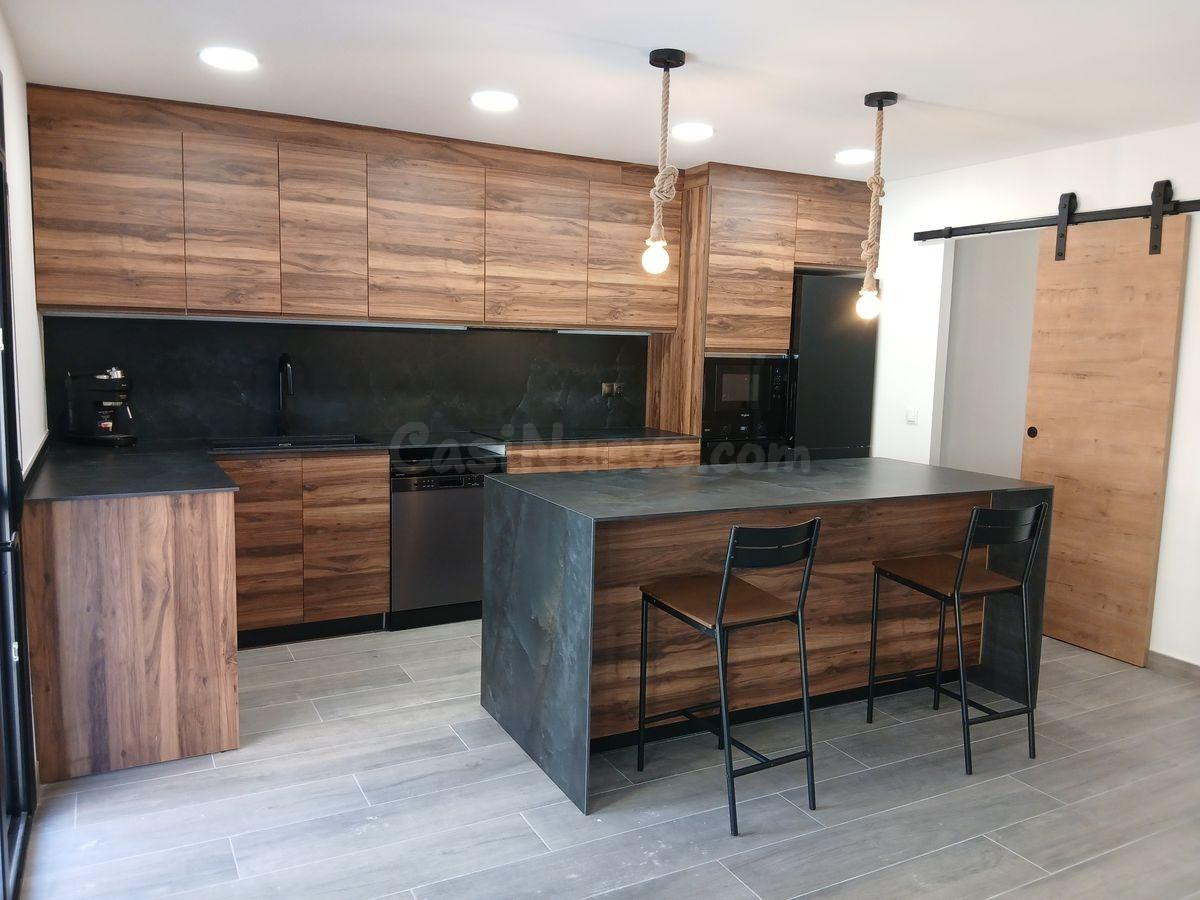 ¡Espectacular piso con 3 habitaciones totalmente reformado! - foto 3