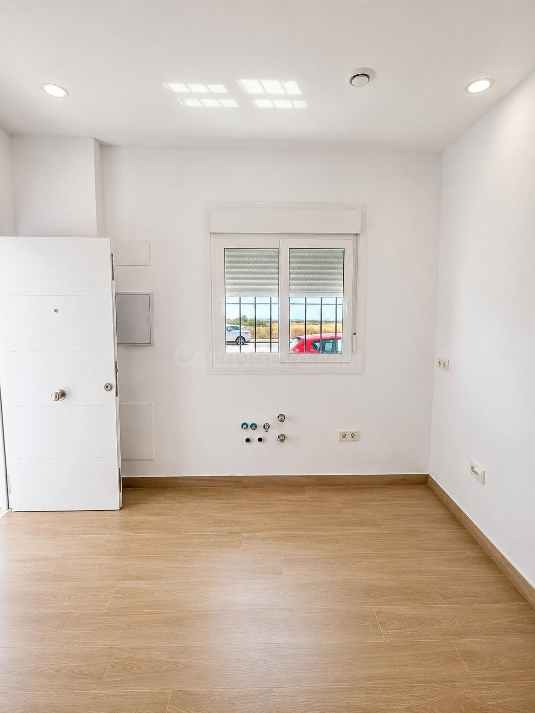 Apartamento con patio en Ronda del Estero – San Fernando - foto 5