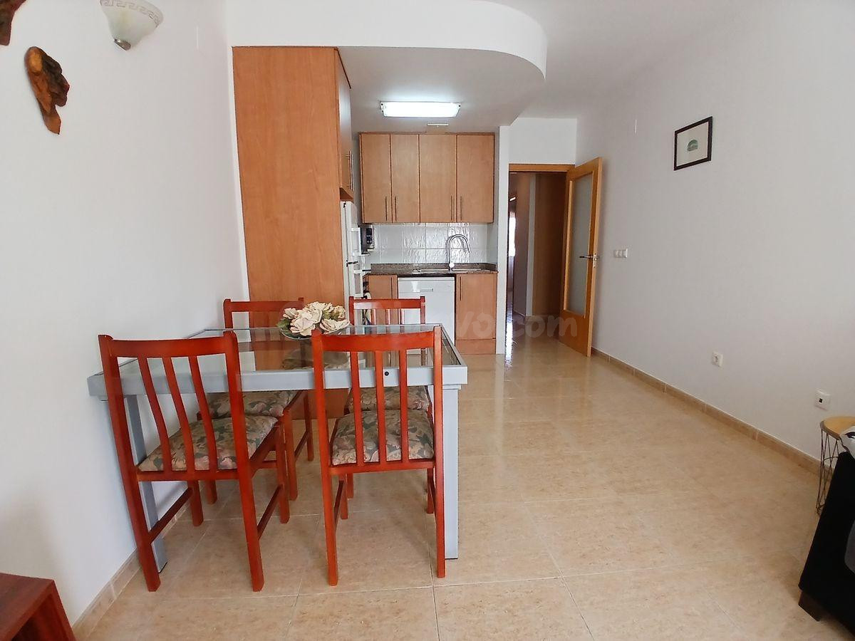 Acogedor piso con 2 habitaciones y 1 baño. Balcón - foto 2