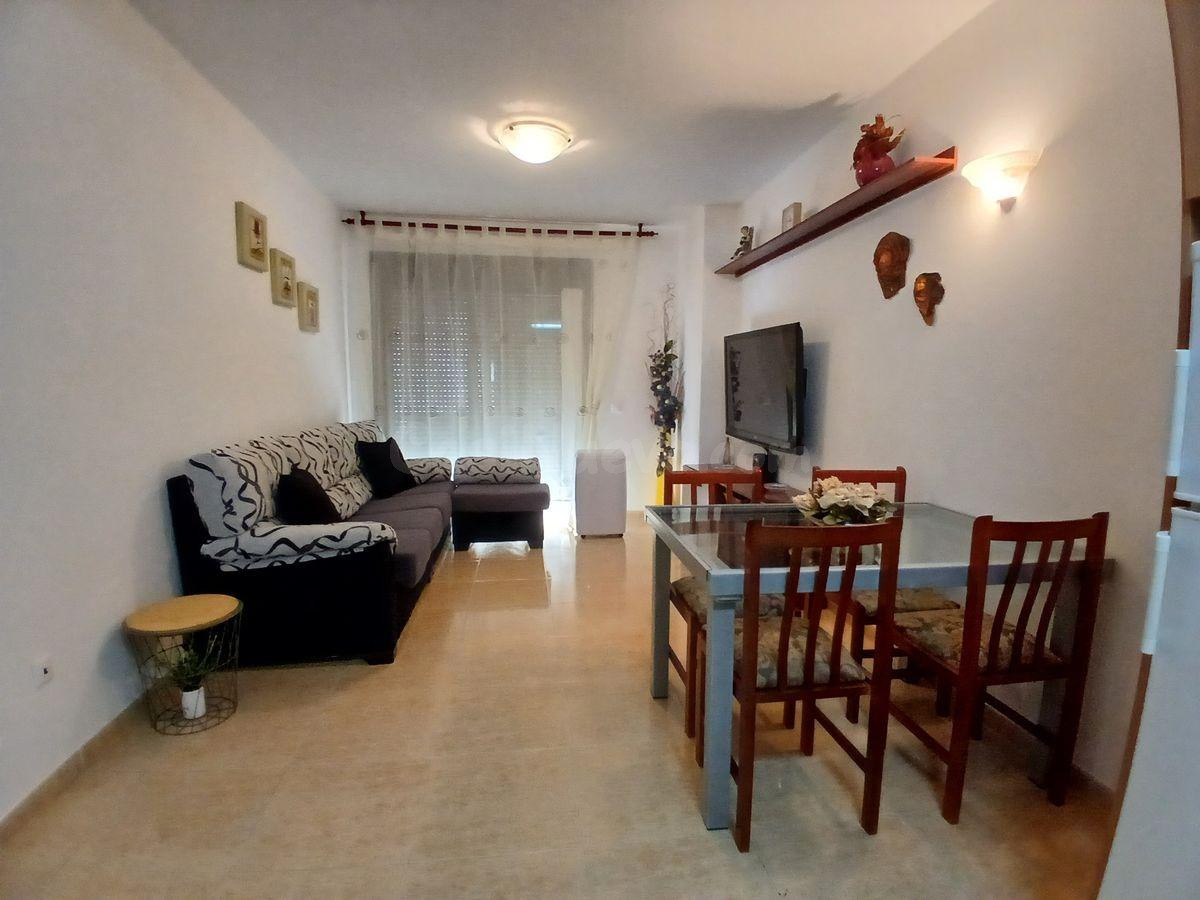 Acogedor piso con 2 habitaciones y 1 baño. Balcón - foto 4