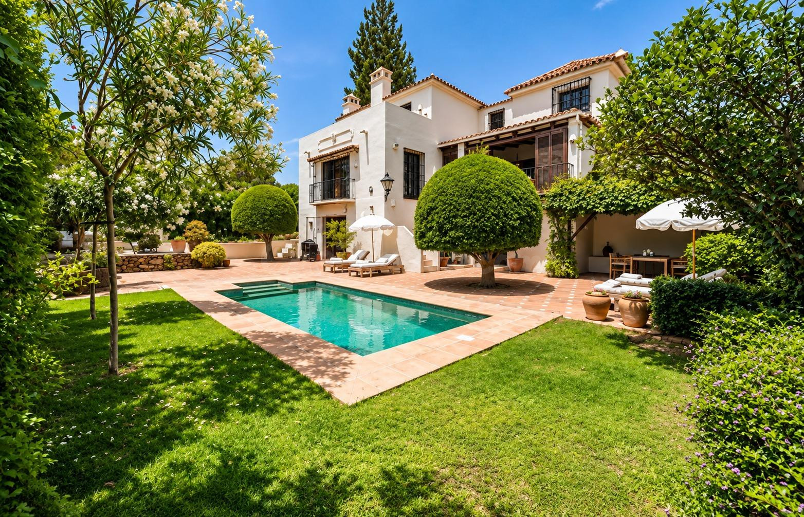 Villa pareada mediterránea con piscina privada en Marbella H - foto 5