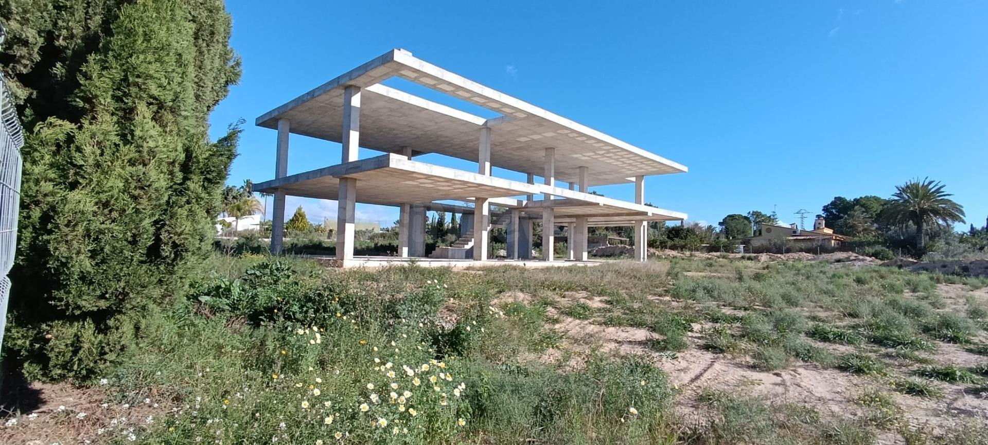 Exclusivo Chalet en Construcción en Matola, Elche
